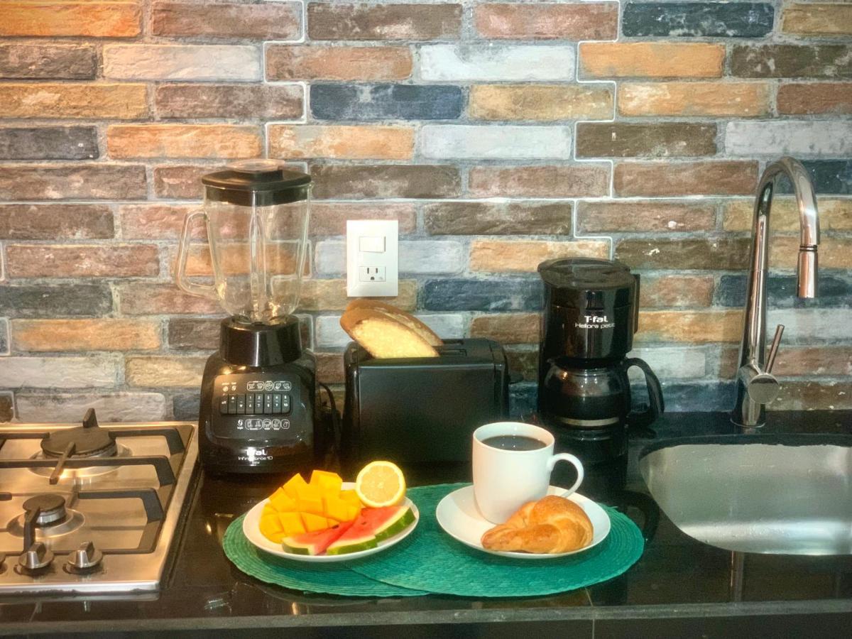 Pilitas Apartments Vallarta 푸에르토 발라타 외부 사진